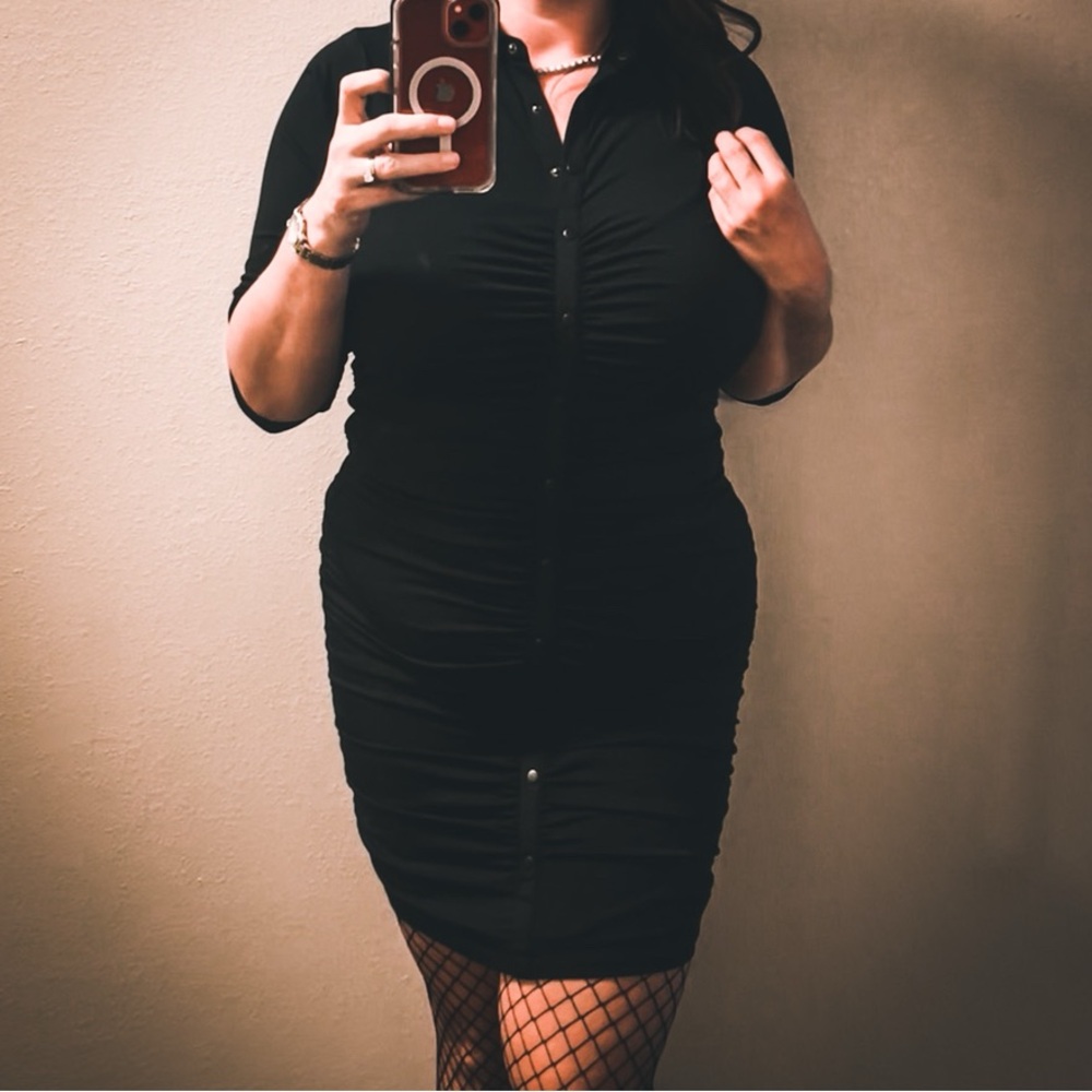 Torrid Black Shirred Shirt Dress 1X Studio Knit Snap Front Long Sleeve